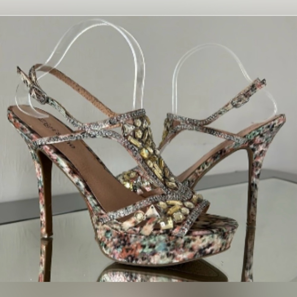 ZIGI SOHO Sunelle Sandals Crystal Rhinestone Jeweled Stiletto Heels Size 9